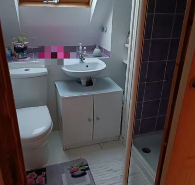 Chambre avec coin repas