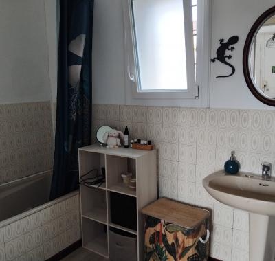 Chambre à louer, chez l'habitant