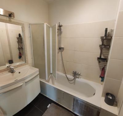 Chambre à disposition pour collocation ( région de Fleurus )