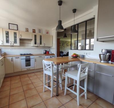 Chambre à louer chez l’habitant - pour étudiants - dans 5p Versailles