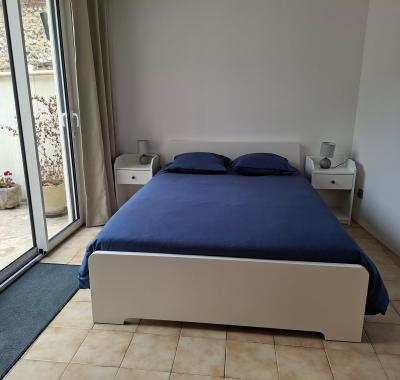 Rez de chaussée de maison de ville