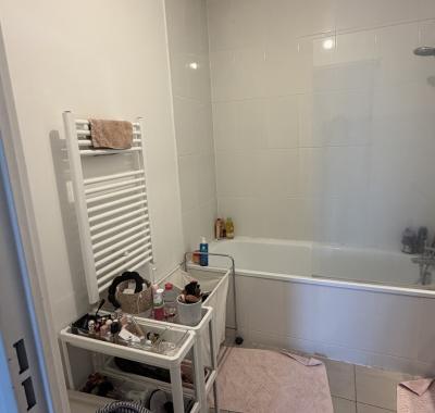 Colocation Larry St Fiacre