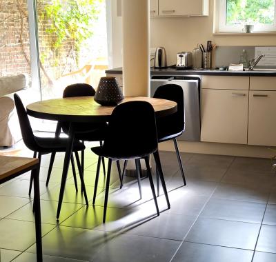 Appartement, terrasse et jardin