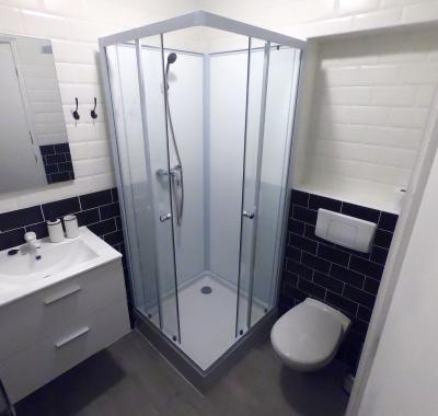 Jolie chambre dans une petite colocation (pour femme)