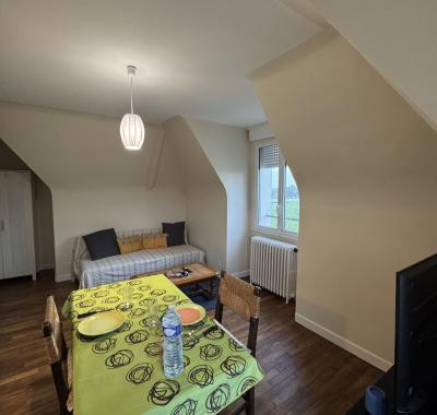 Chambre équipée avec SDB privée + espace sport & détente