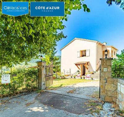 Gîte 4 étoiles avec jardin pour 6 pers. près de Grasse et Cannes