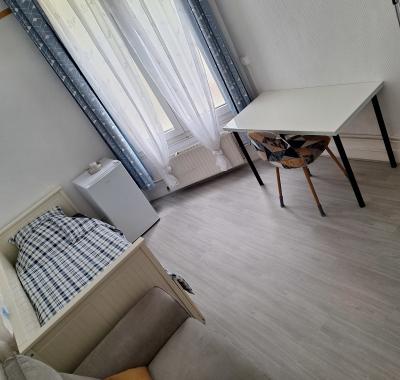 Chbre à louer chez l'habitant pour du présentiel
