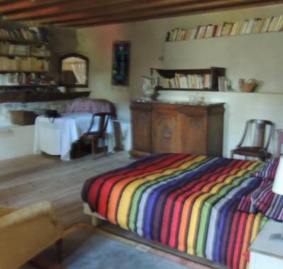 Chambre de carctère à louer dans maison campagne
