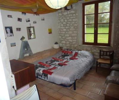 2 chambres dans une belle charentaise avec piscine