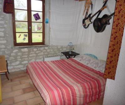 2 chambres dans une belle charentaise avec piscine