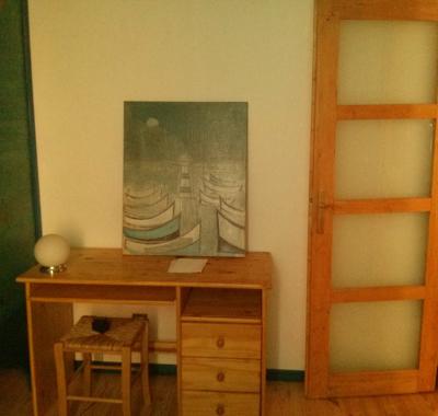 Chambre au centre de Saint Affrique