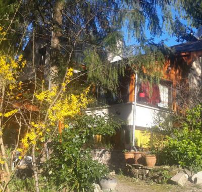 Chambre sur les hauteur de la vallee du lot à10 km estaing
