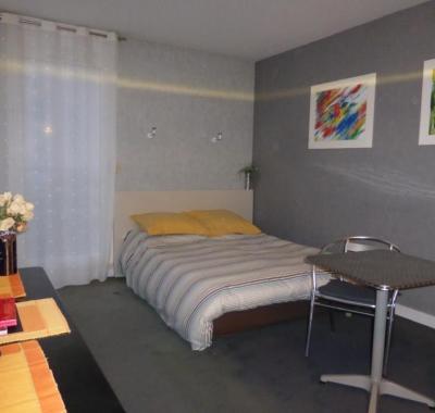 Particulier loue chambre d'hôte chez l'habitant.