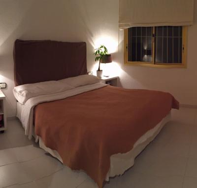 Une chambre sur Costa Brava
