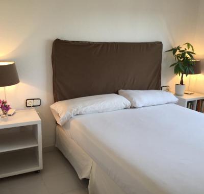 Une chambre sur Costa Brava