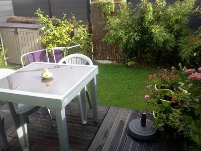 Chambre avec sa salle de bain à Gouvieux pres de Chantilly