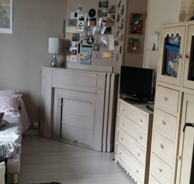 Chambre + salle de bains à louer à perpignan