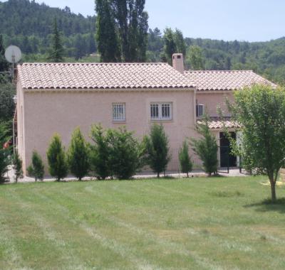 Villa 3 chambres sur terrain clos de 300m²