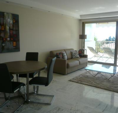 Grand 2 pièces à 15 minutes de La Croisette