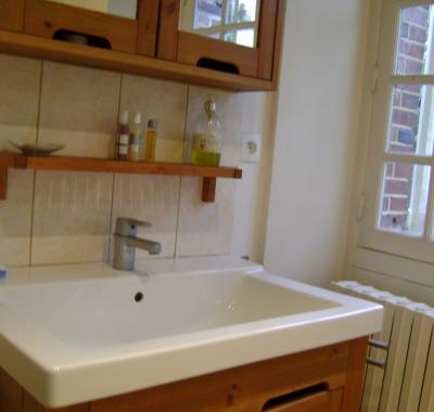 Chambres agréables dans maison