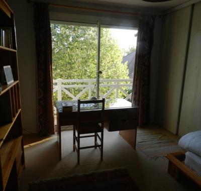 Chambre à louer dans villa