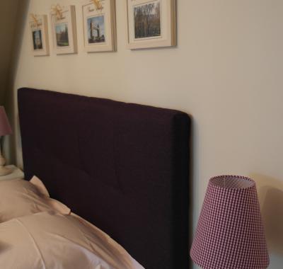 Grande chambre et sa salle de bain confort à 5 mn du Mémorial de Caen