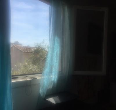 Une chambre non loin de la mer