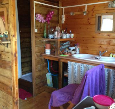 Logement insolite en pleine nature béarnaise