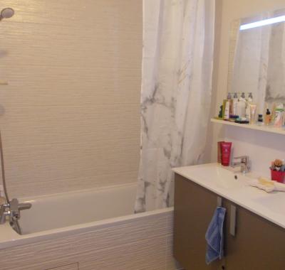 Location Chambre jeune fille/femme Mérignac près Bordeaux