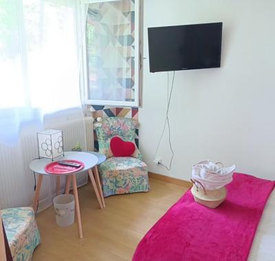 3 chambres privées dans une grande maison