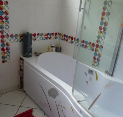 3 chambres privées dans une grande maison