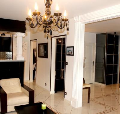 Chambre 12m2 pour étudiante ordonnée