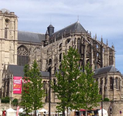 Loue 3 ch 4 lits dans maison campagne - Accès autoroute + circuit